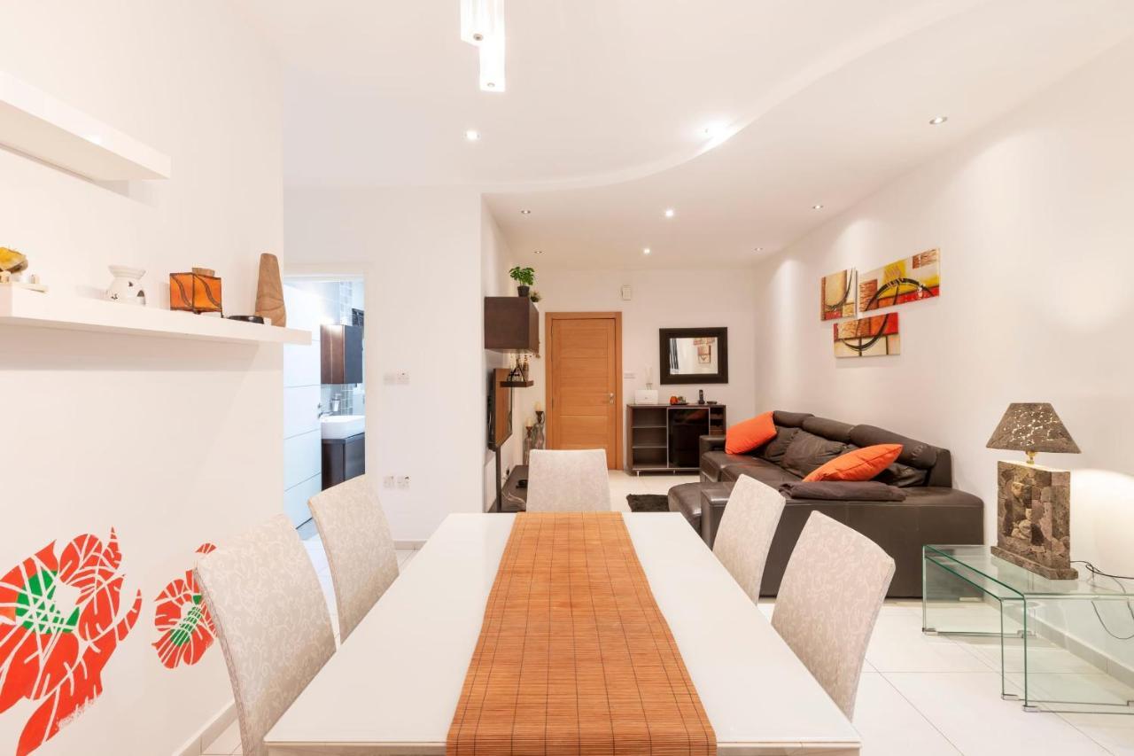 Bluemarine Suite-hosted By Sweetstay * Saint Julian's